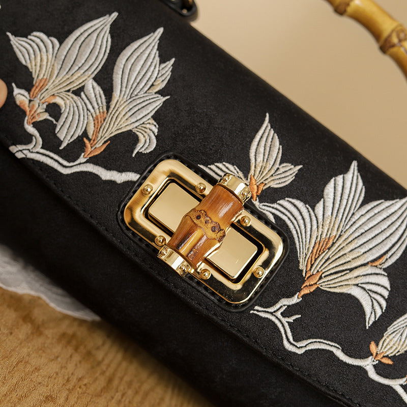 Exquisite Embroidered Chinese Style Cheongsam Banquet Handbags