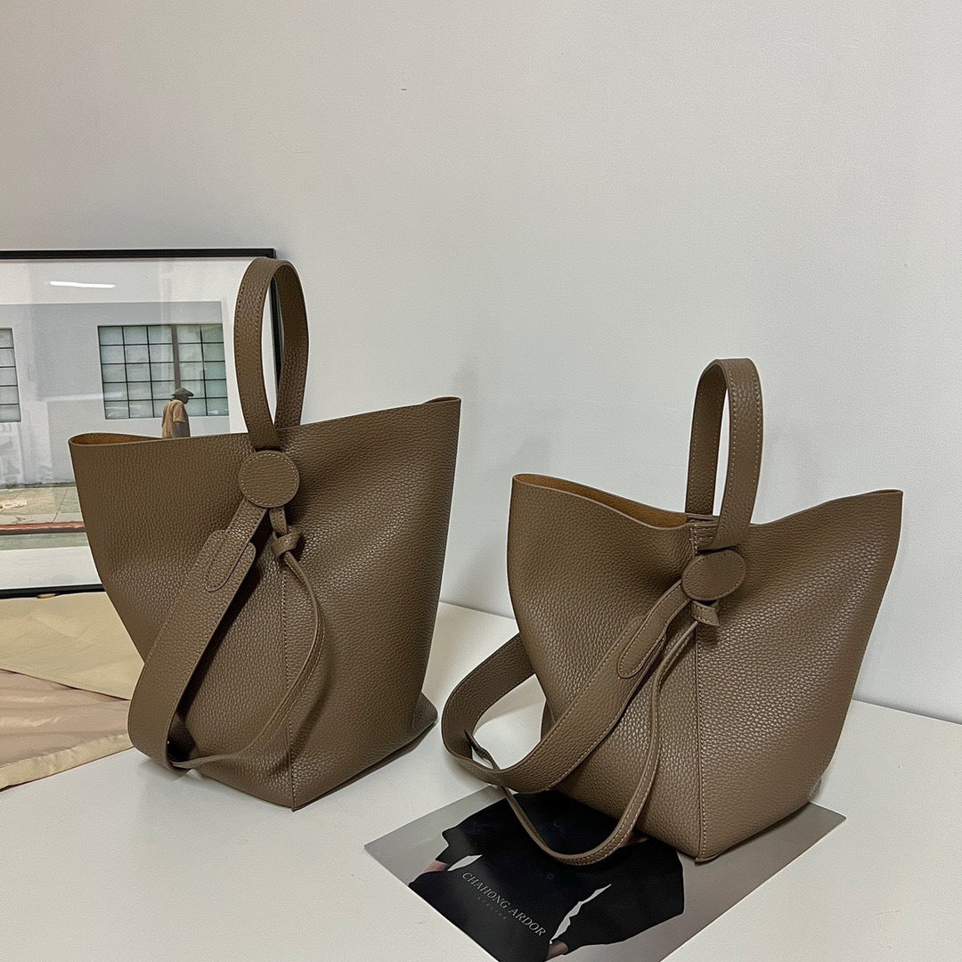 Women's Commuter Design High Sense Female Cowhide Shoulder Bags