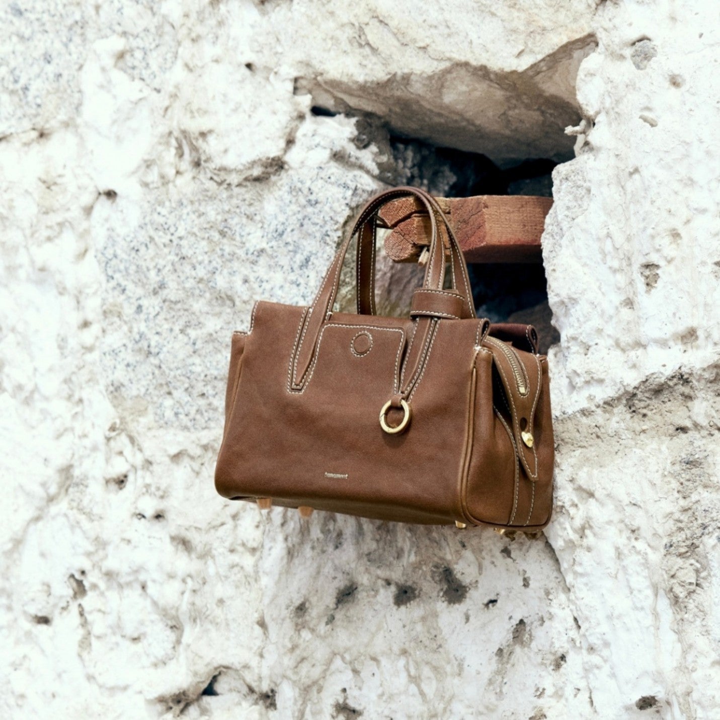 Women's Li Na Mountain Has For Crossbody Bags