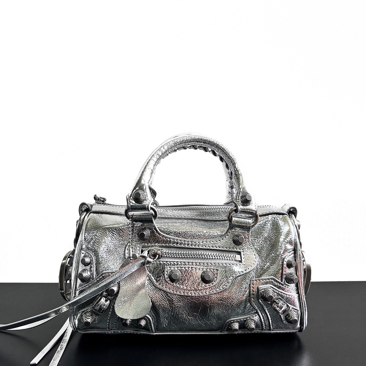 Fashionable Dark Motorcycle Rivet Design Little Shoulder Bags