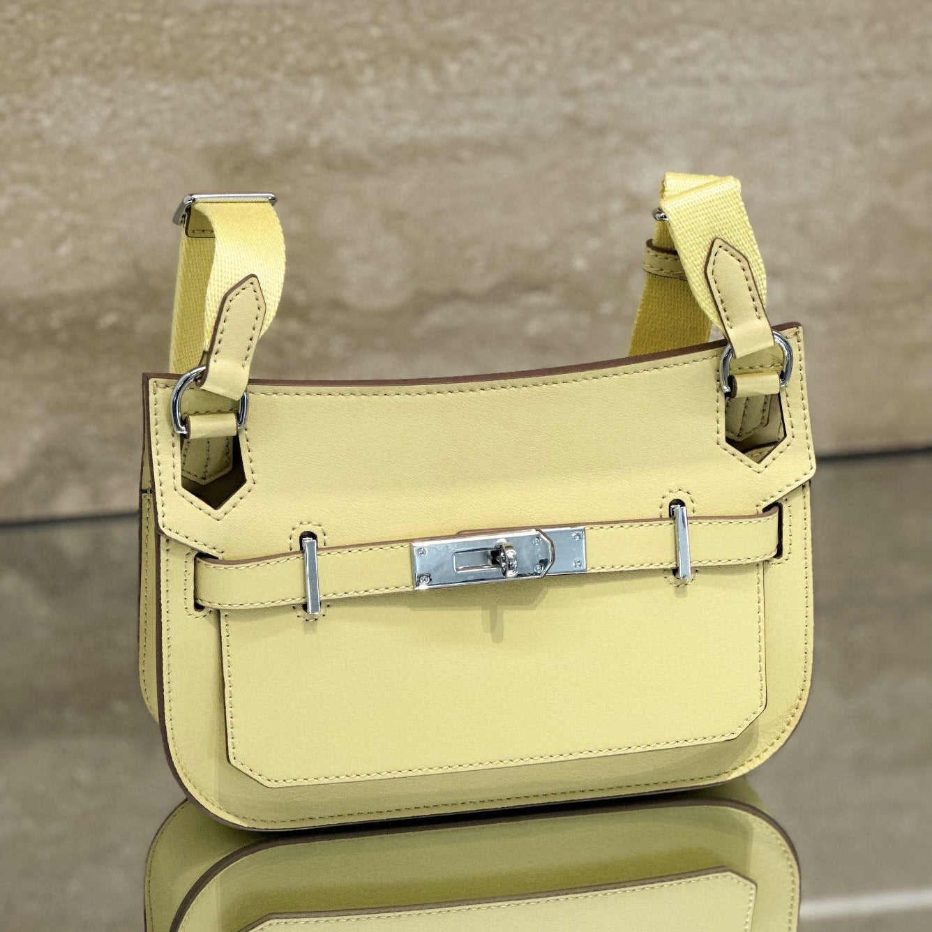 Women's Genuine Leather Gypsy Saddle Fashion Commuter Shoulder Bags