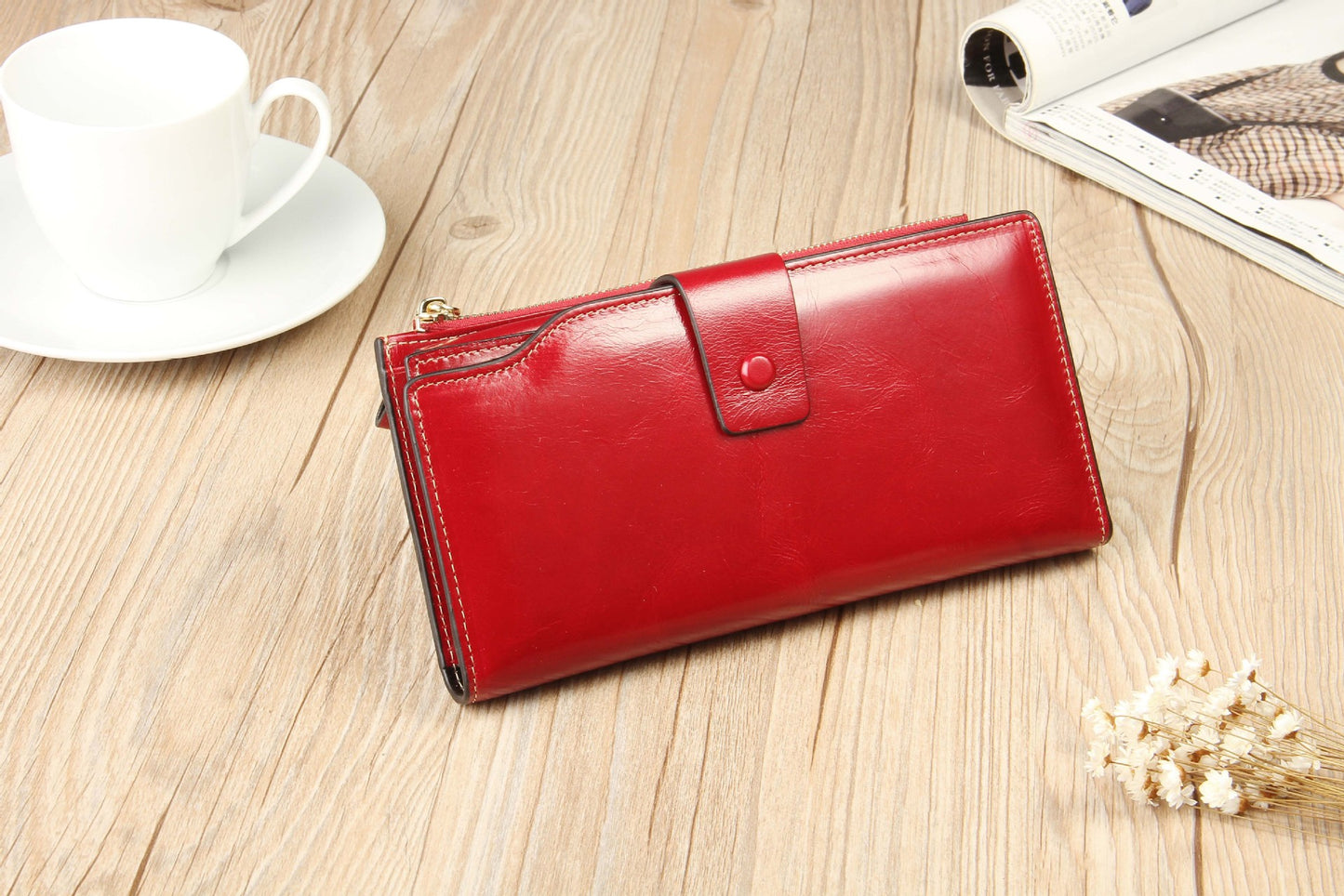 Women's Swiping Long Oil Wax Mobile Clutch Ladies Wallets