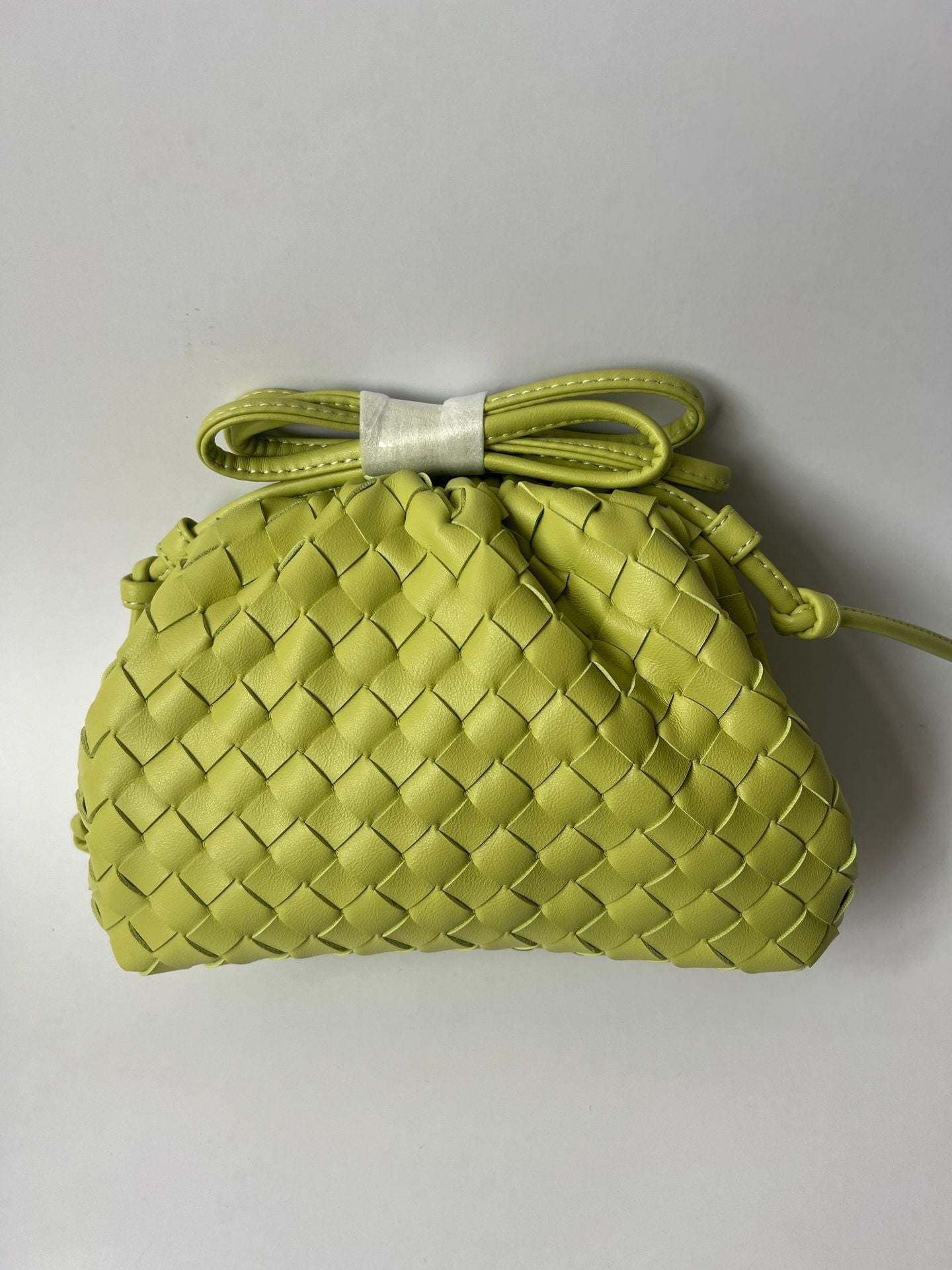 Women's Niche Woven Cloud Hand-held Soft Leather Dumpling Handbags