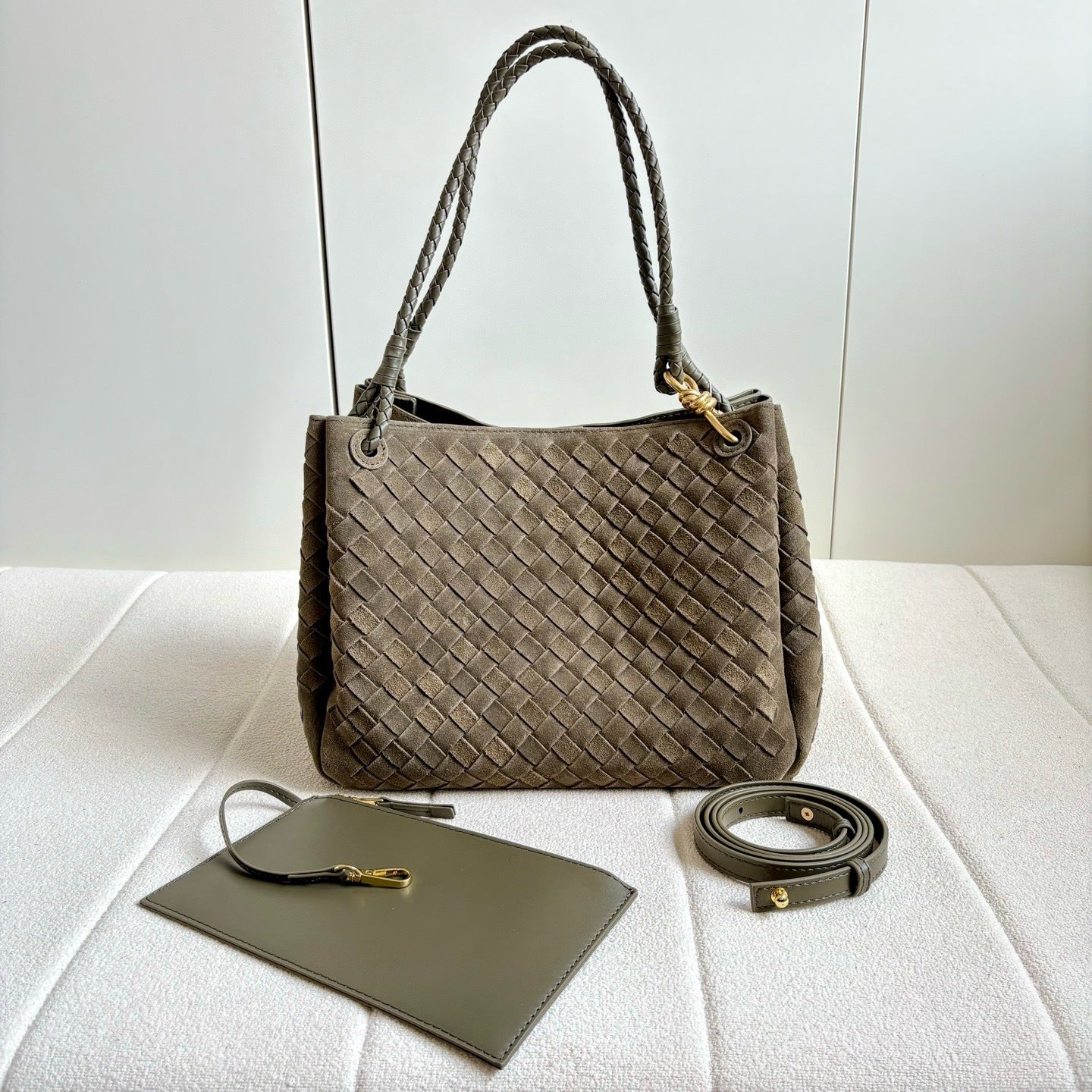 Women's Frosted Woven Drop Umbrella Fashion Crossbody Bags