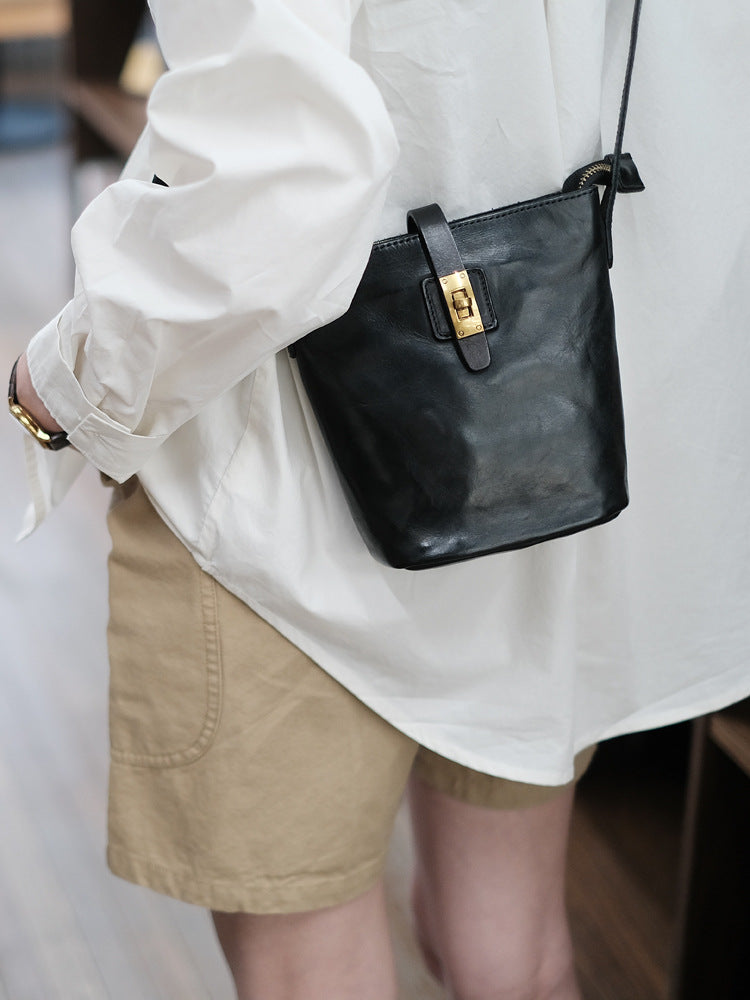 Comfortable Soft Leather Design Genuine Commuter Bucket Bags