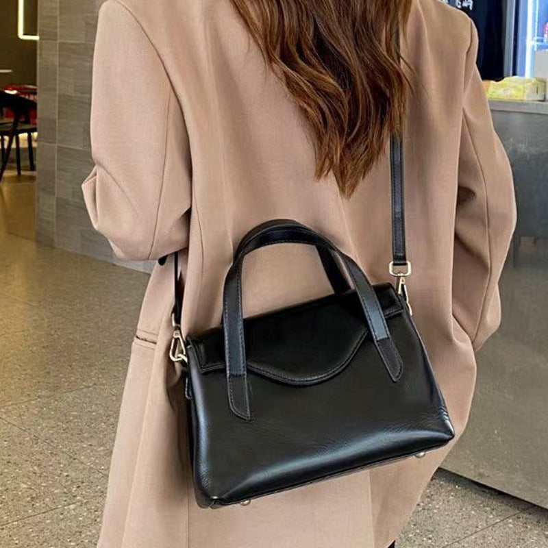 Women's Leather High Sense Vegetable Tanned Cow Shoulder Bags