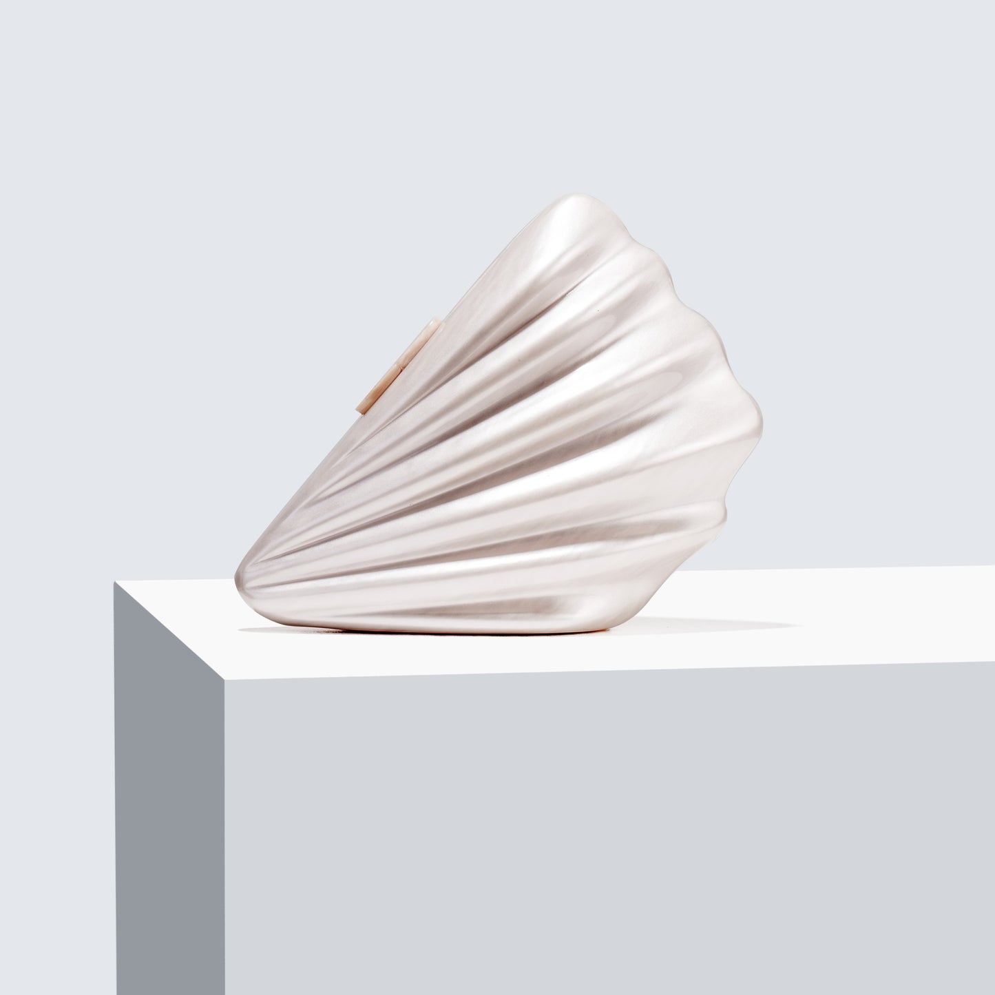 Women's Fan-shaped Shell Acrylic Fashion Wedding Dinner Evening Bags