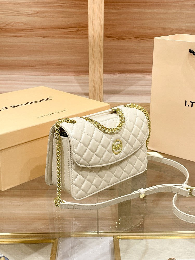 Women's Genuine Leather High-grade Classic Style Rhombus Crossbody Bags