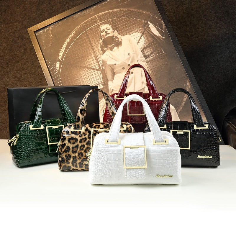 Versatile Large Capacity Lady Temperament Lightweight Handbags