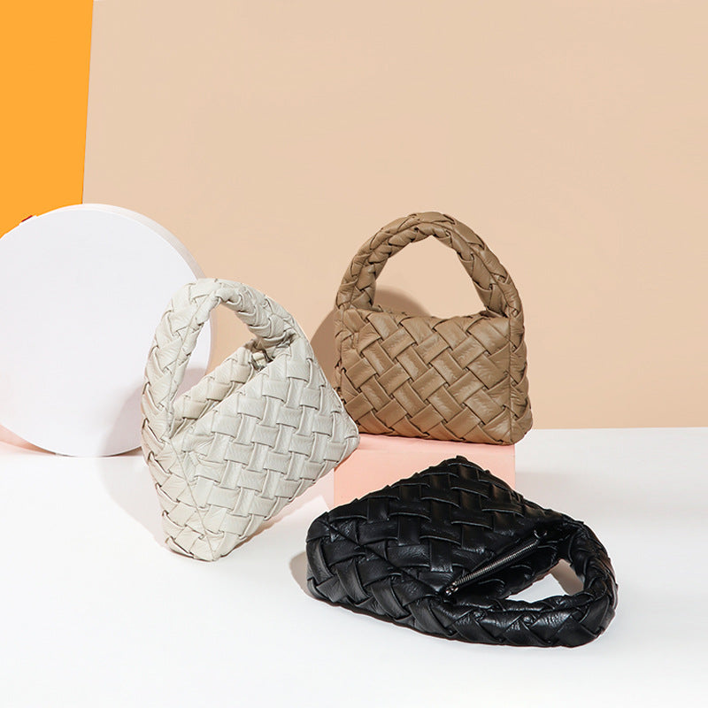 Women's Woven Summer Simple Soft Fashion Design Handbags