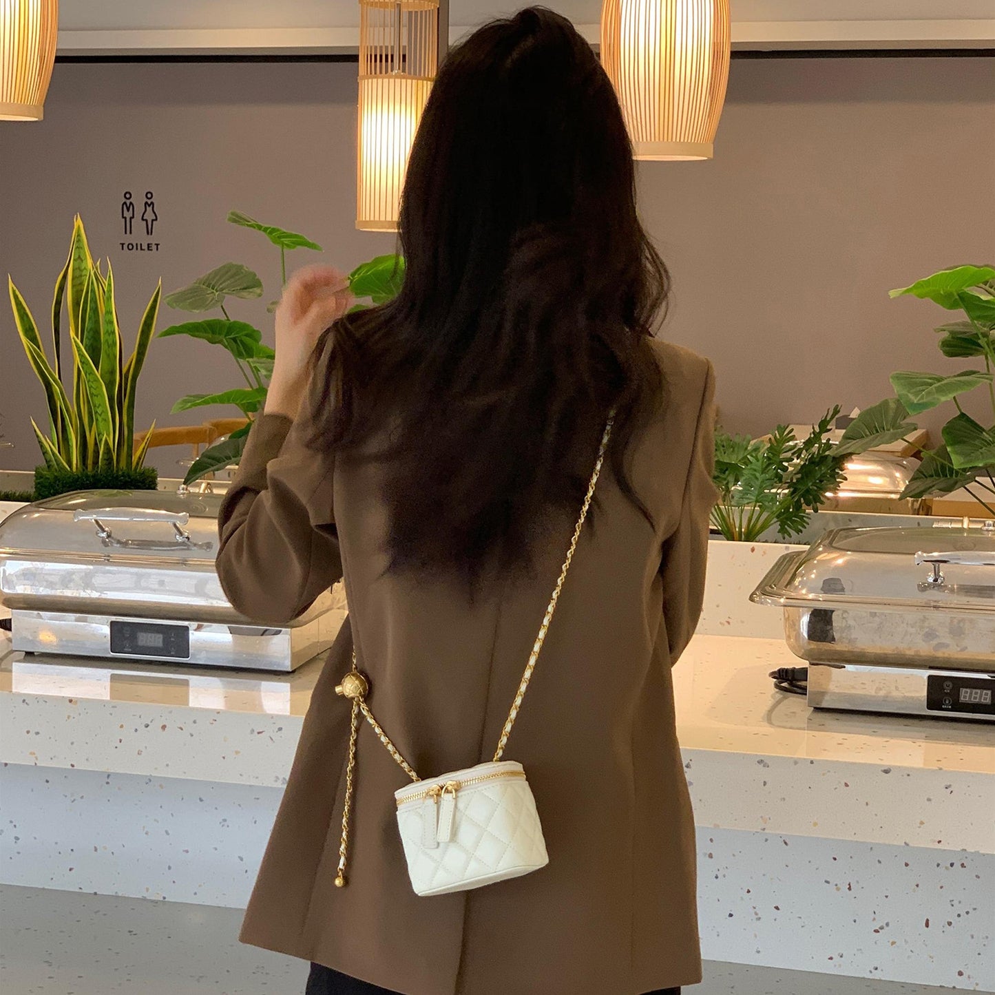 Women's Classic Style Box Golden Ball Rhombus Chain Sheepskin Mini Crossbody Bags