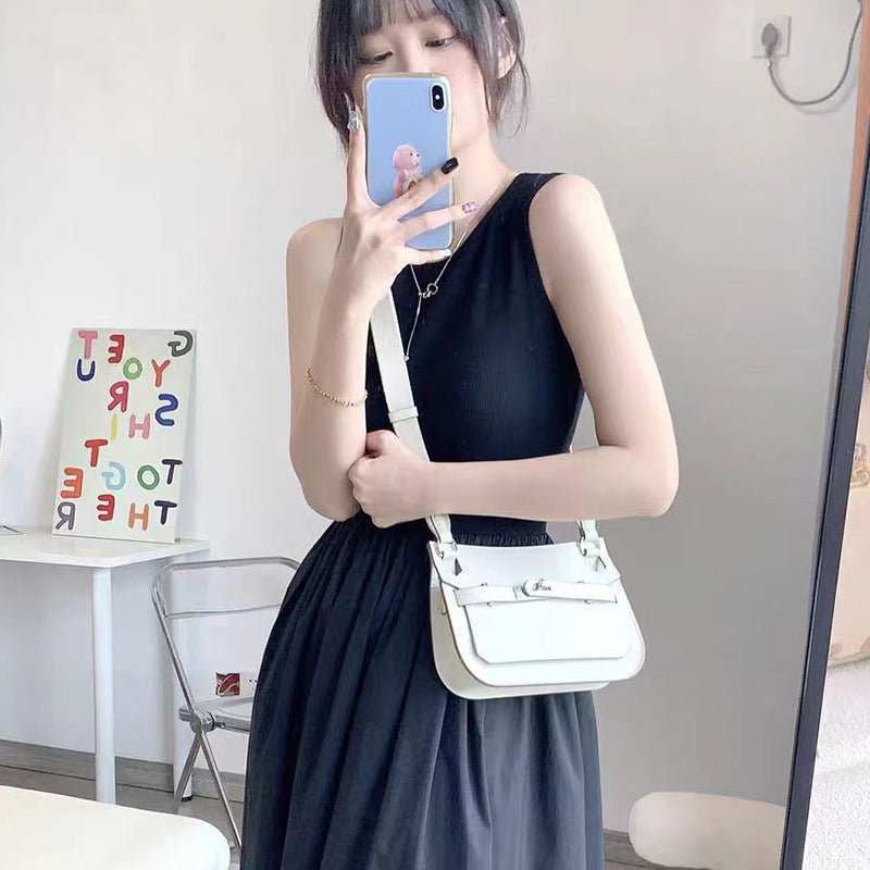 Women's Retro Stylish Saddle High-grade Leather Underarm Shoulder Bags