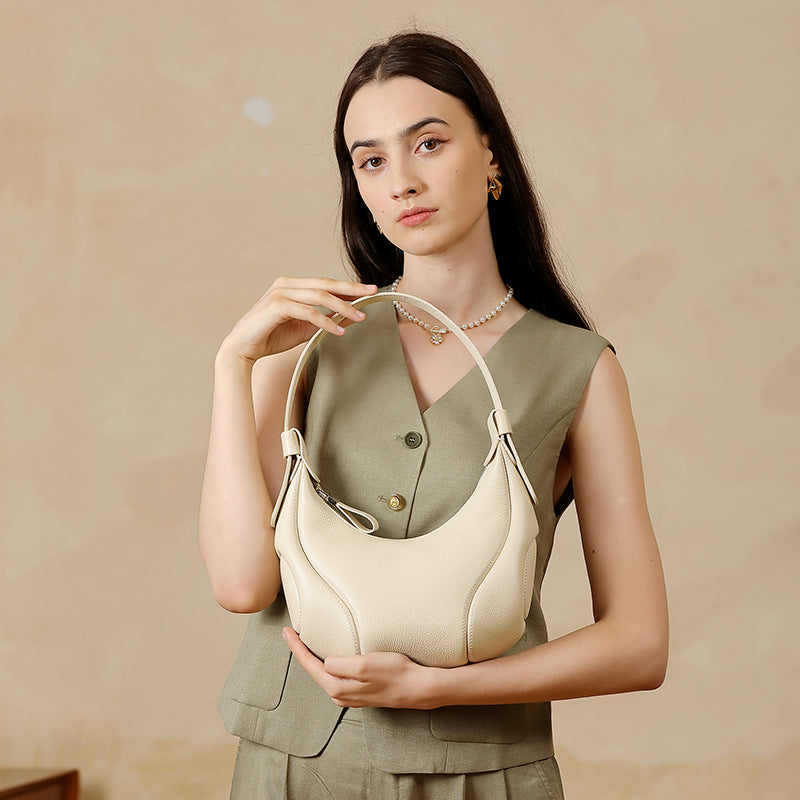 Women's Baseball Underarm Niche Retro Crescent Genuine Armpit Bags