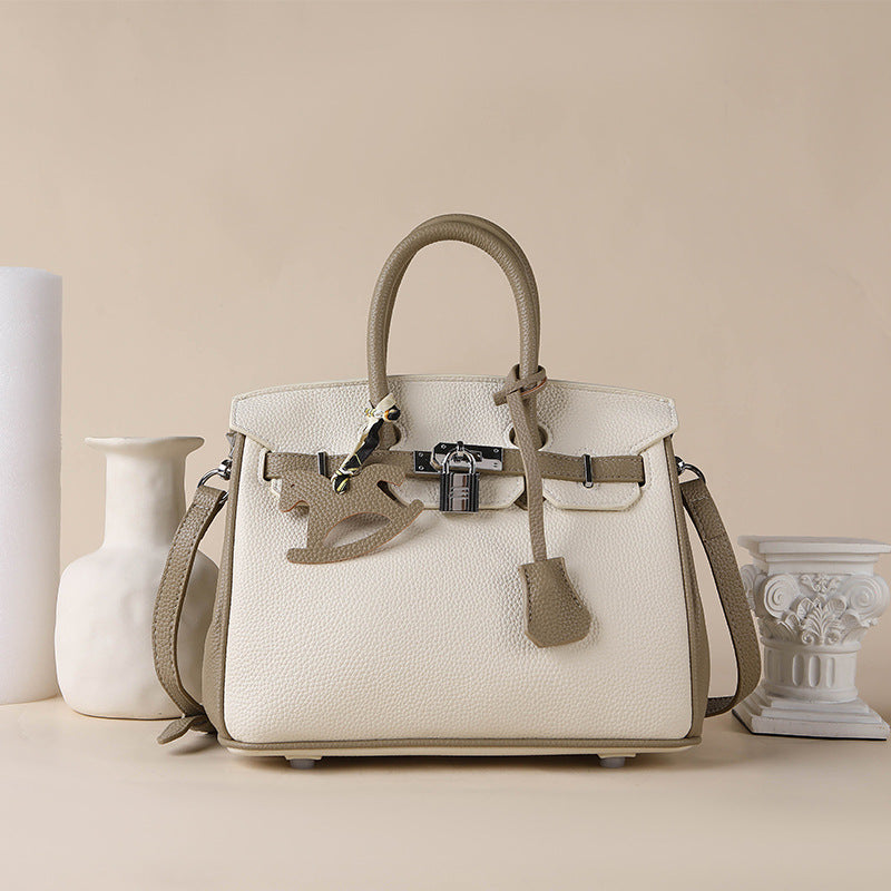 Women's Platinum High-grade Contrast Color Sier Good-looking Crossbody Bags