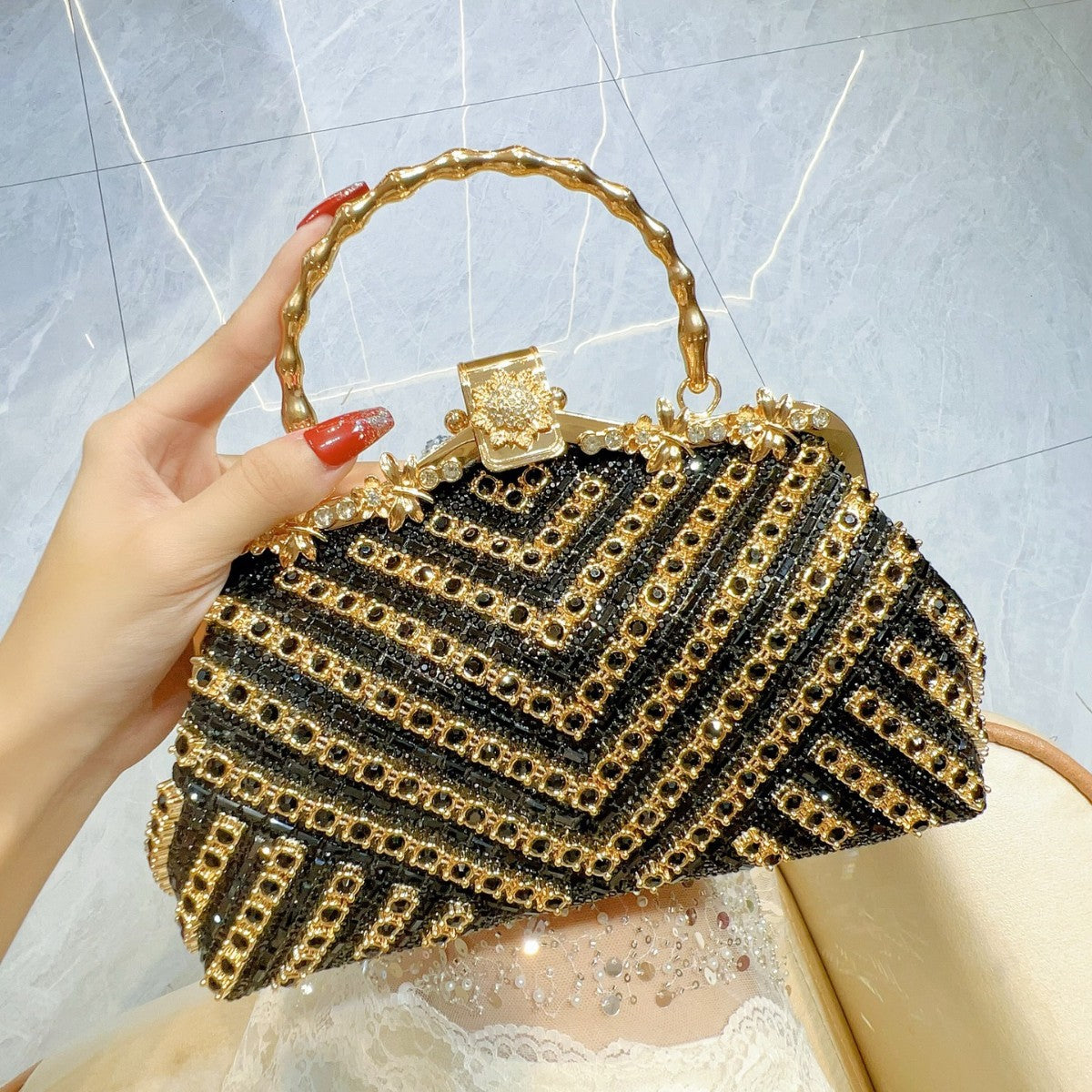 Dress Rhinestone Diamond Chain Clutch Portable Handbags