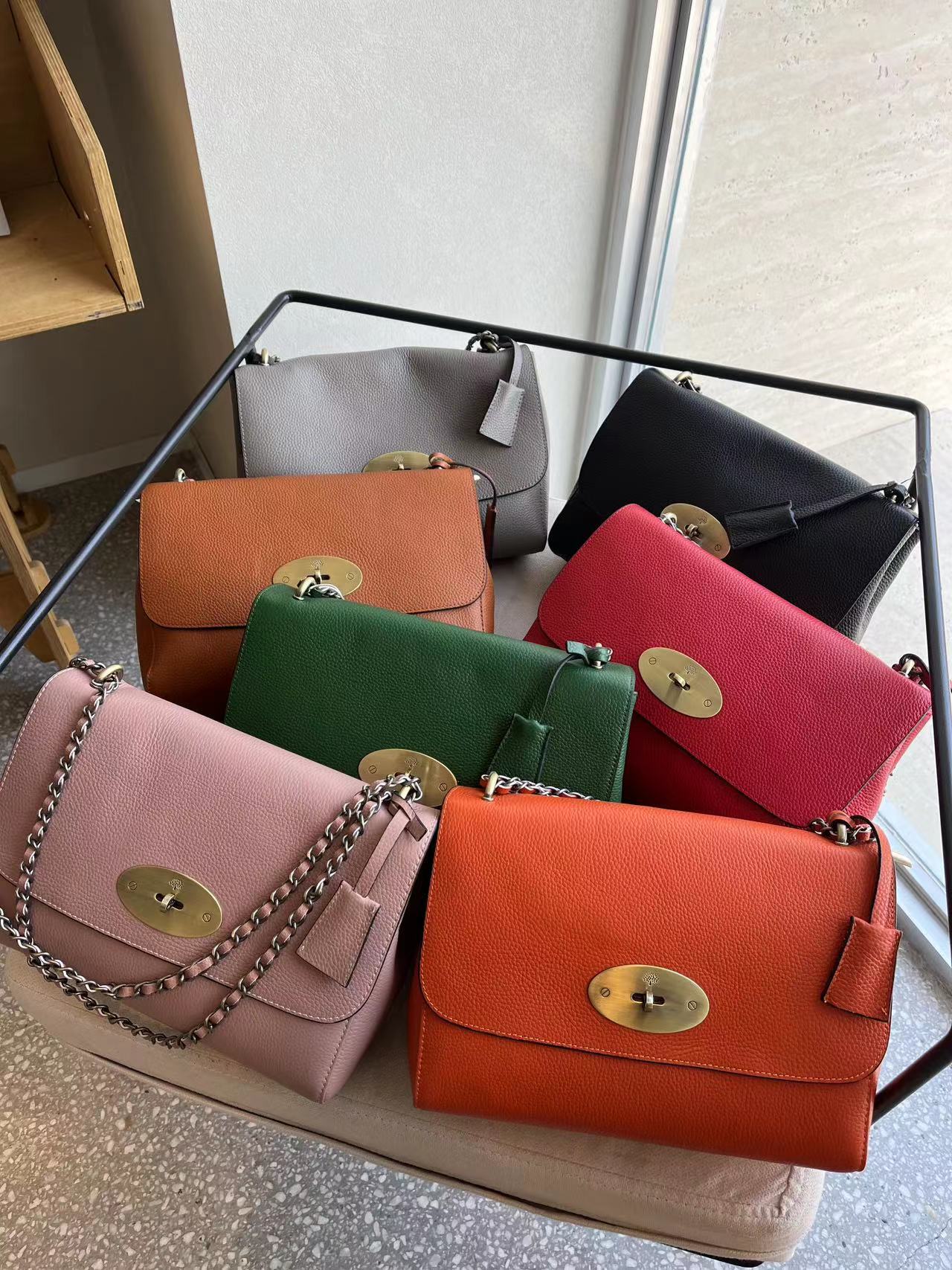 Women's Princess Genuine Leather Style Chain Elegant Shoulder Bags