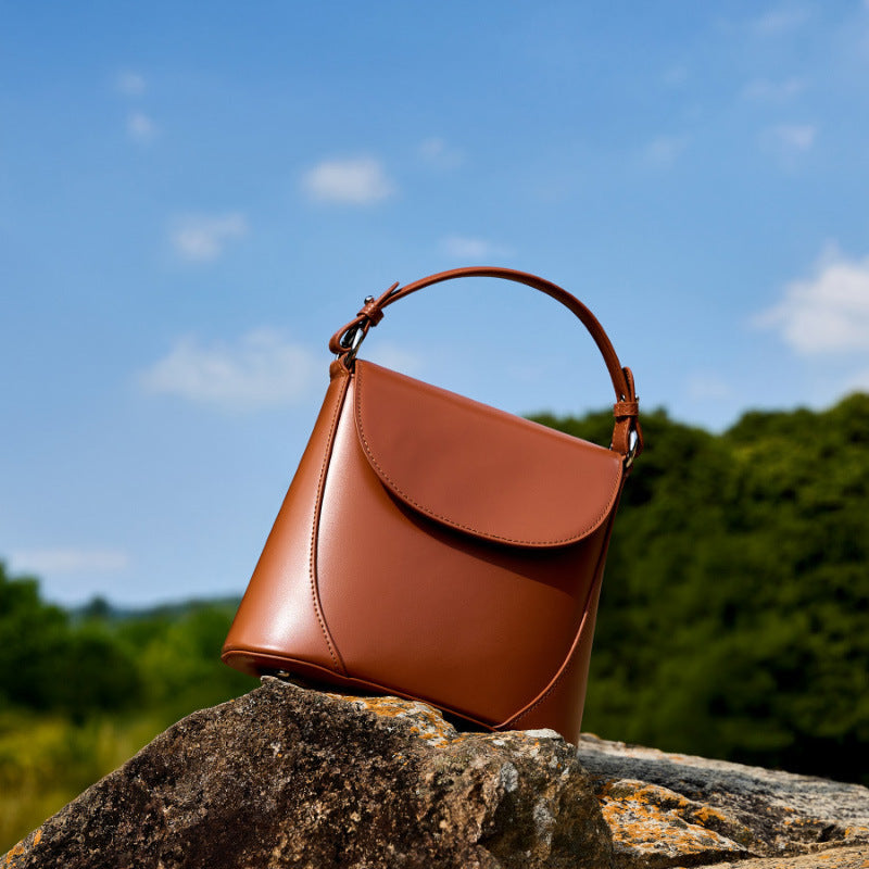 Women's Design Genuine Leather Simple Round High-grade Crossbody Bags