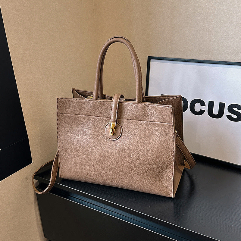 Women's Large Capacity Textured Simple Commute Handbags