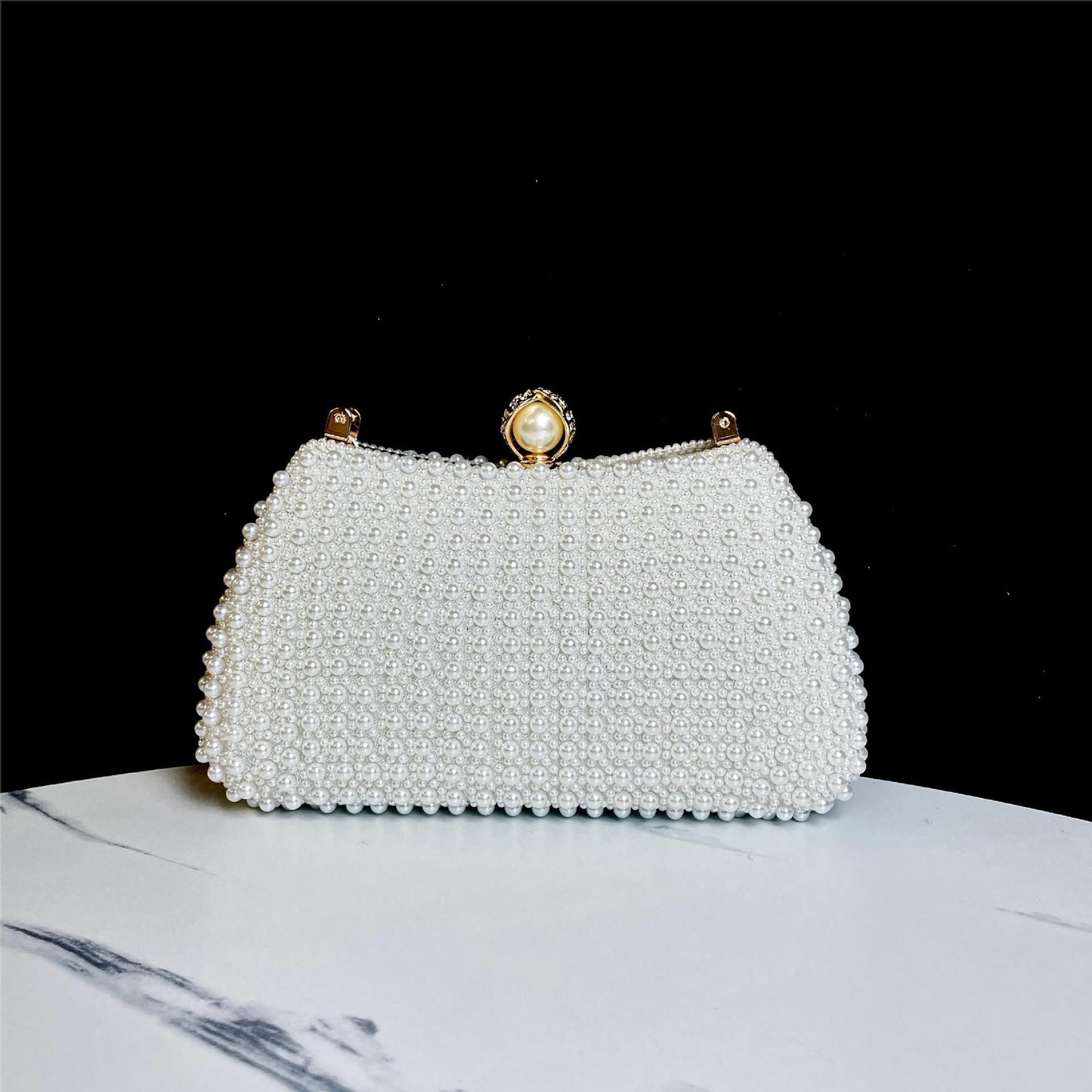 Trendy Elegant Handmade Pearl Dress Banquet Evening Bags