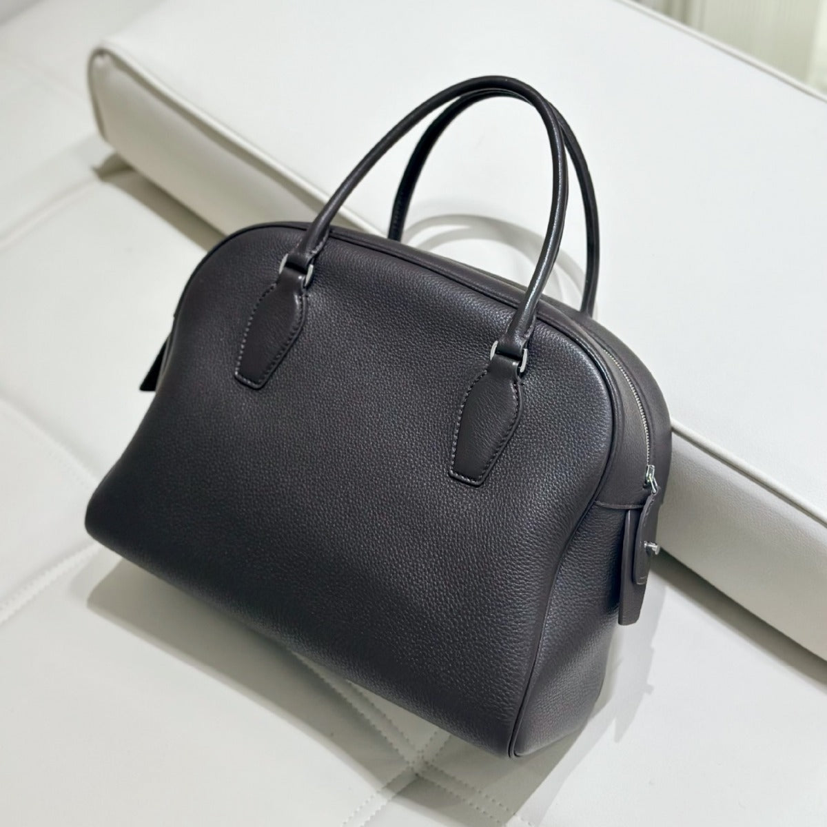 Women's Capacity Retro Boston First Layer Imitation Handbags