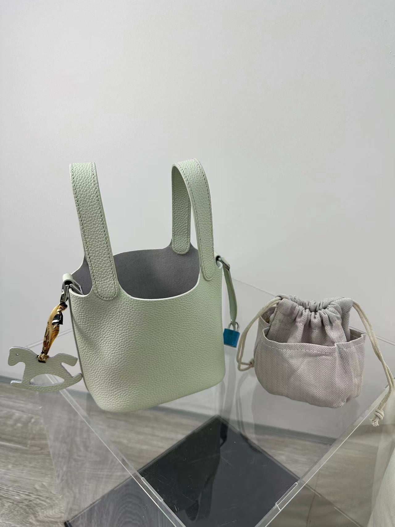 Women's Genuine Leather Vegetable Basket High-grade Design Handbags