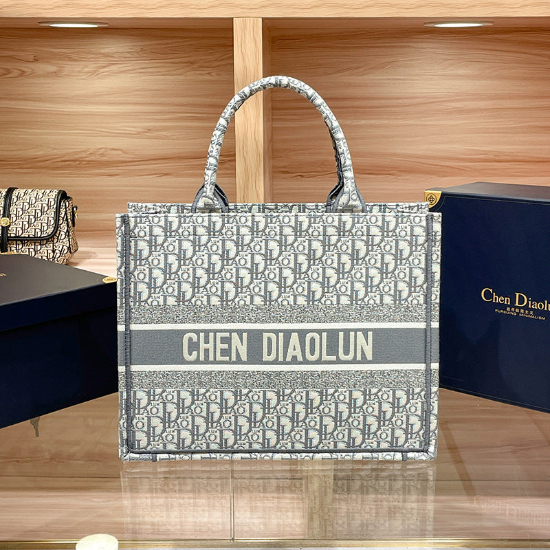 Women's Glamorous Large Capacity Embroidered Shopping Handbags
