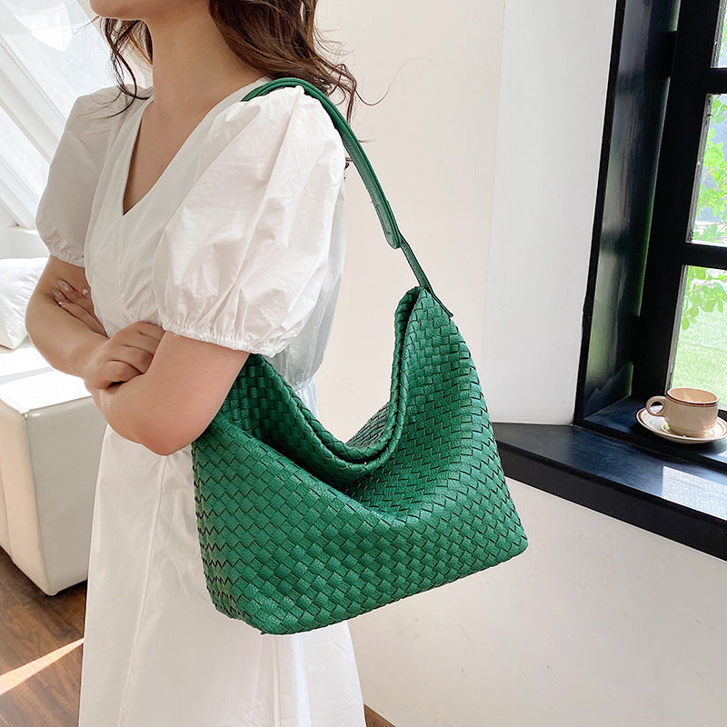 Women's Super Popular Hand-woven French Large Capacity Shoulder Bags