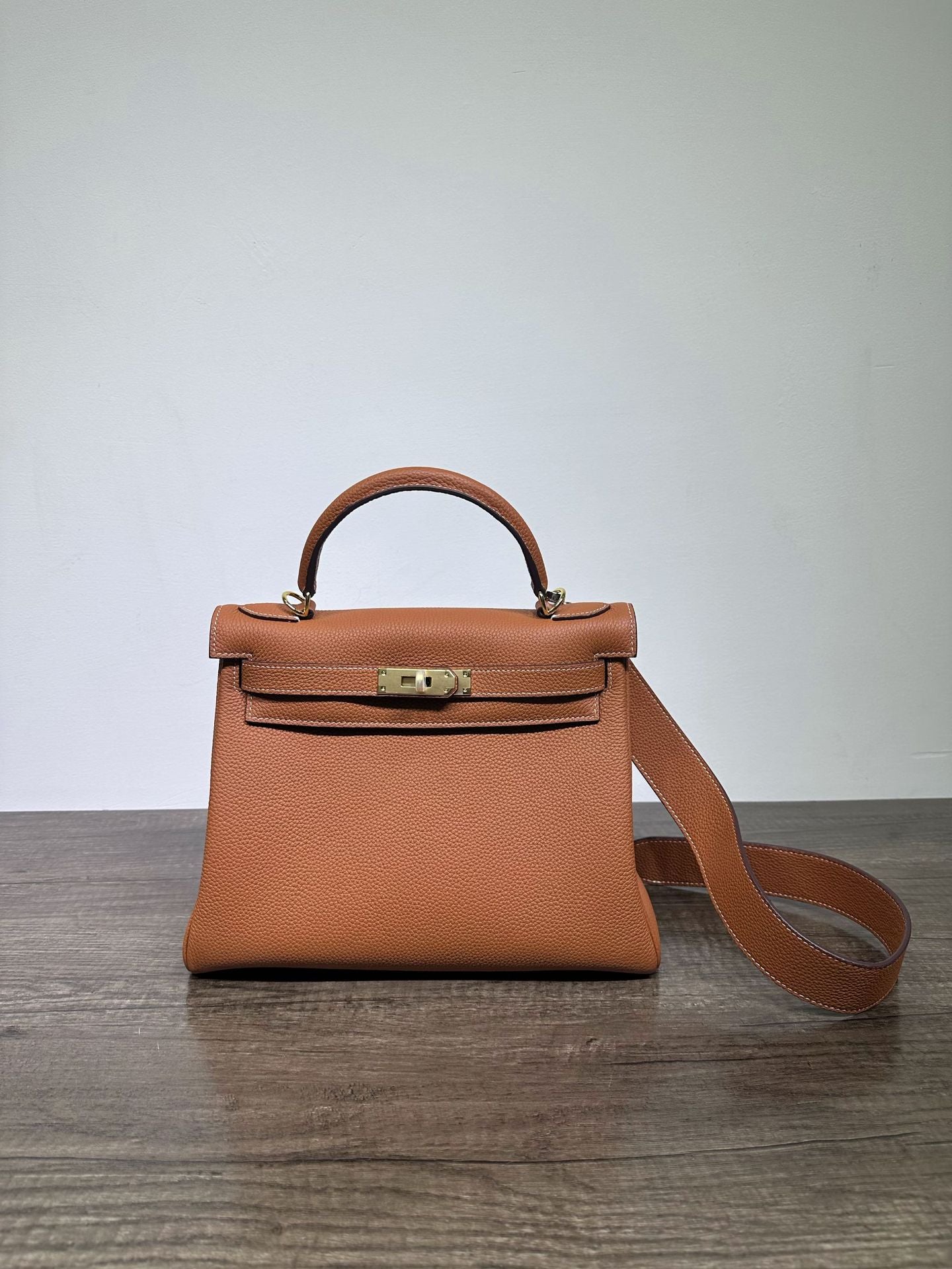 Women's Wide Strap Kelly Calfskin Portable Leather Crossbody Bags