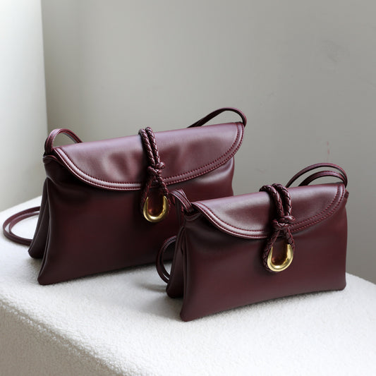 Women's Woven Metal Hand Holding Dinner Leather Buckle