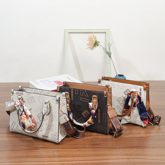 Women's Western Style Fashion Commuter Good-looking Large Bags