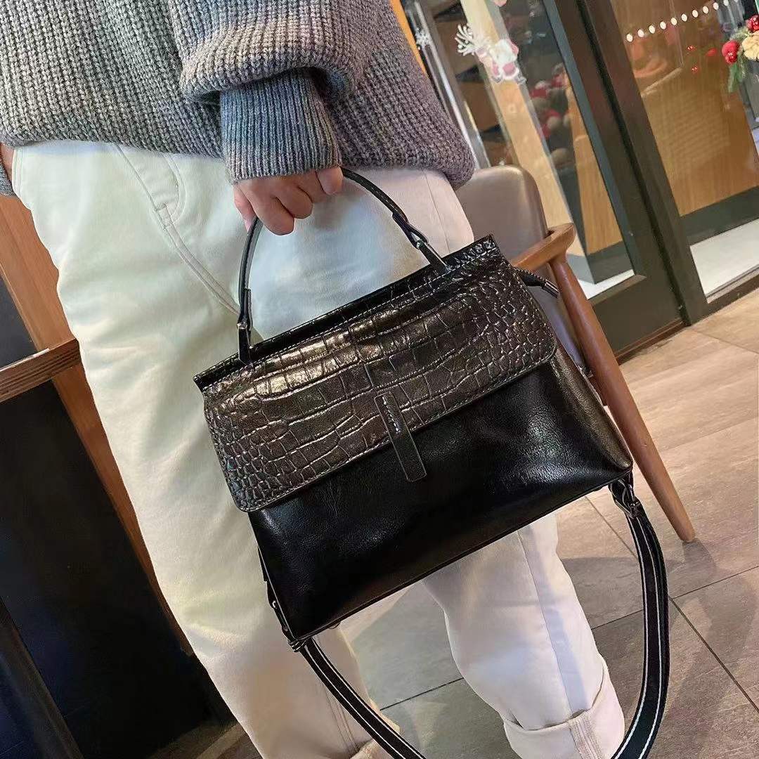 Women's Lady's Genuine Leather Crocodile Pattern Flap Bags