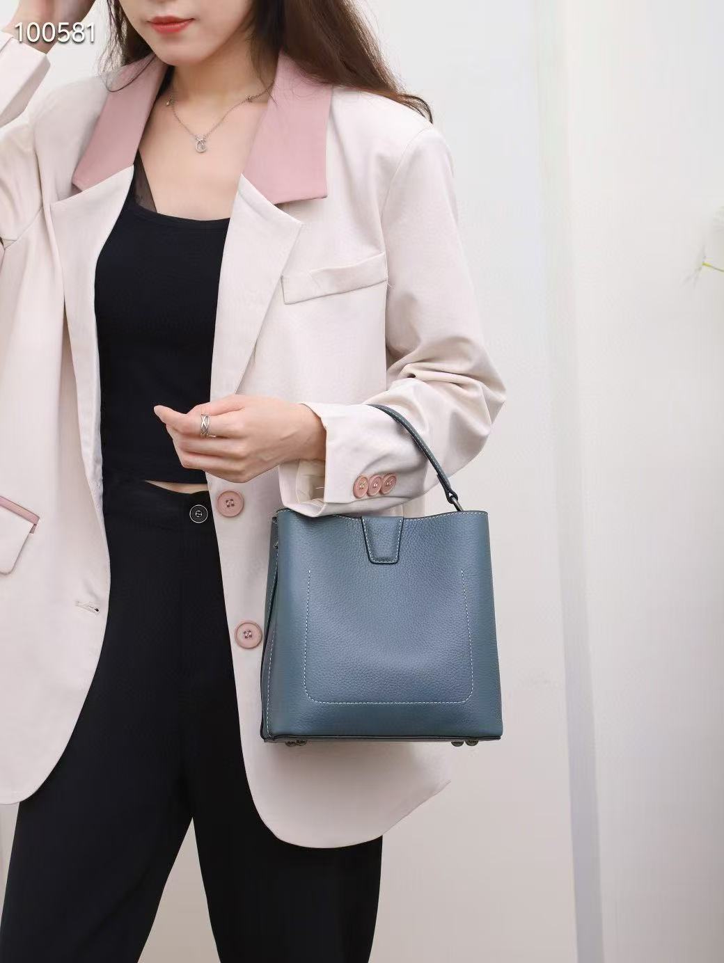 Women's Layer Cowhide Live Broadcast Fashionable Stylish Shoulder Bags