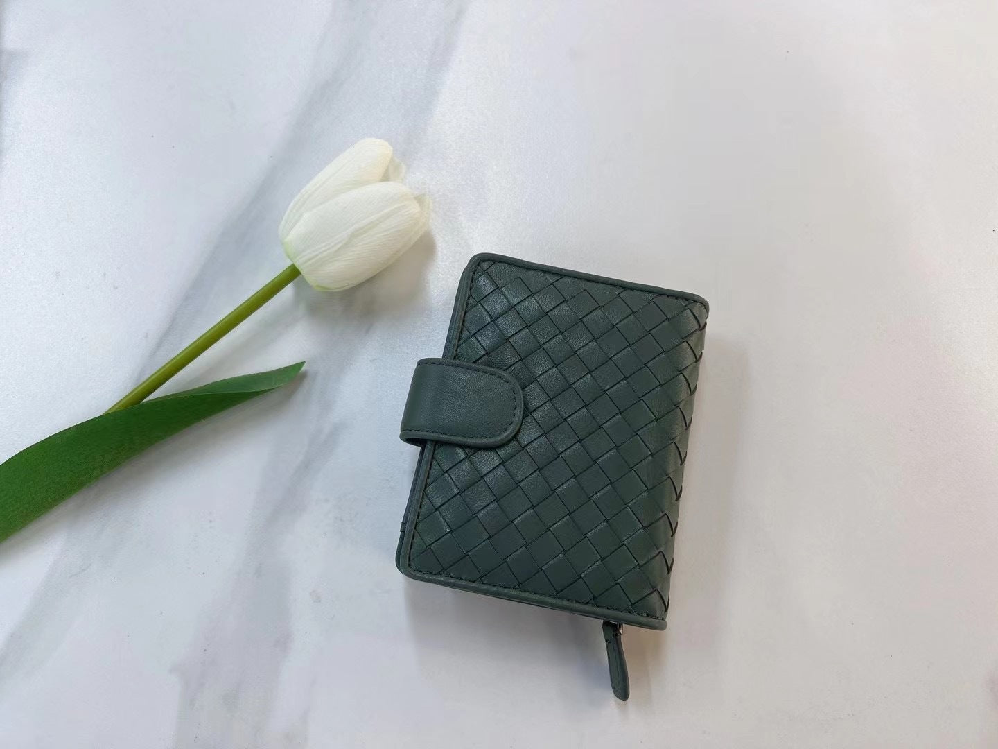 Women's Fashion Sheepskin Woven Two-fold Genuine Leather Ladies Wallets