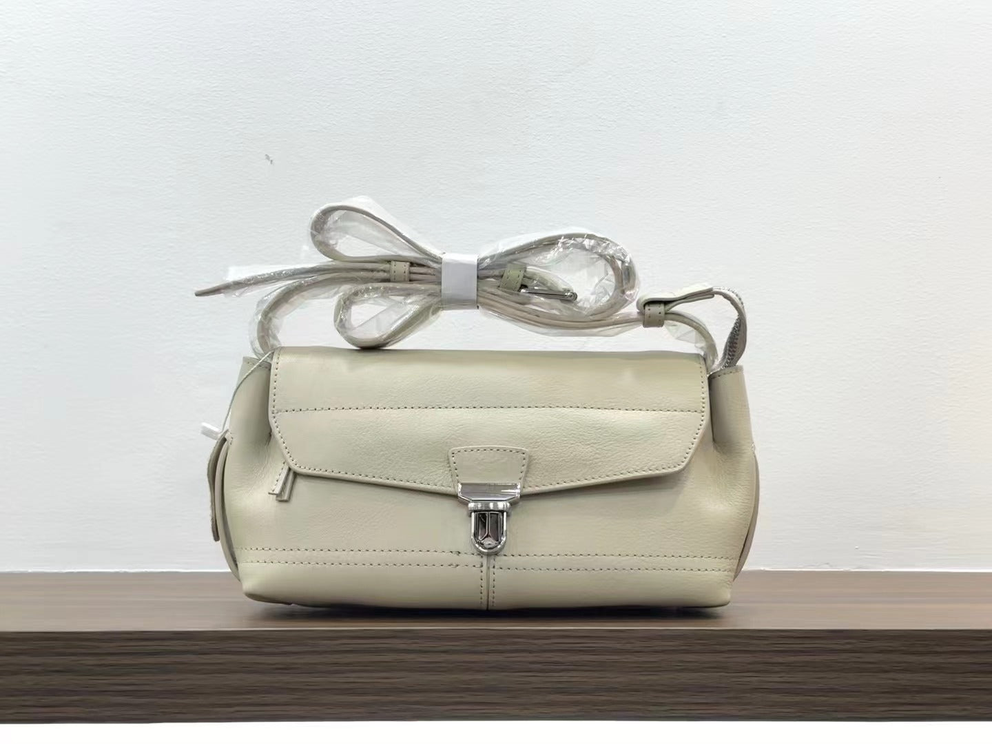 Layer Cowhide French Niche Motorcycle Flap Crossbody Bags