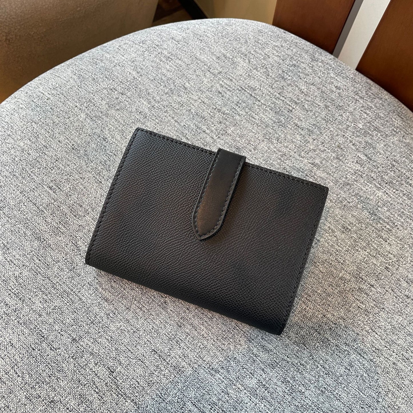 Cowhide Change Contrast Color Design Large Card Holder