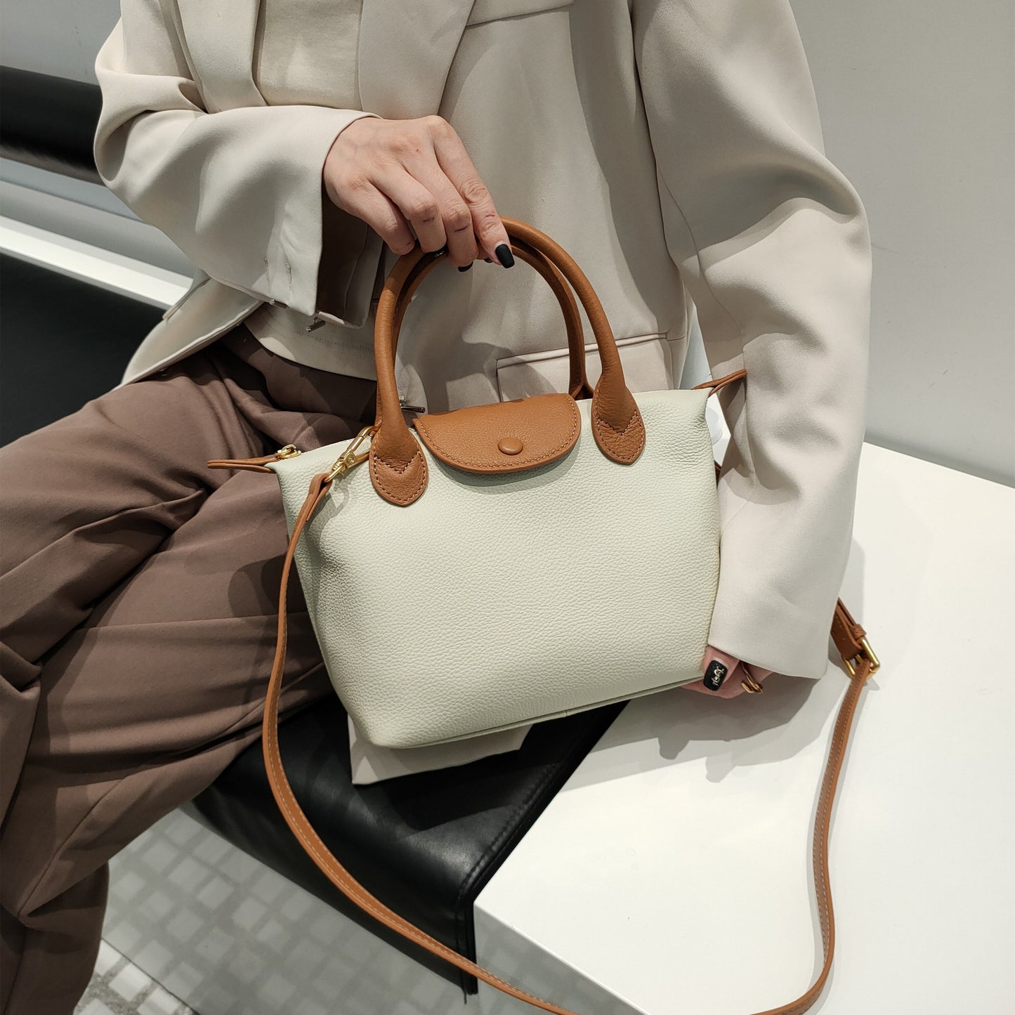 High-grade Top Layer Cowhide Soft Leather Handbags