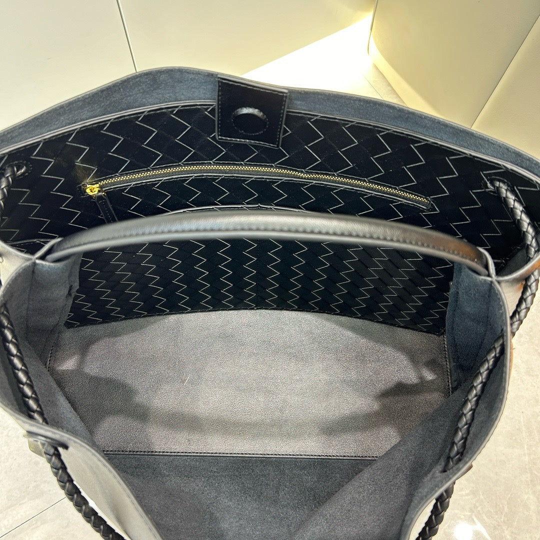 Durable Large Capacity Woven Commuter Fashion Crossbody Bags