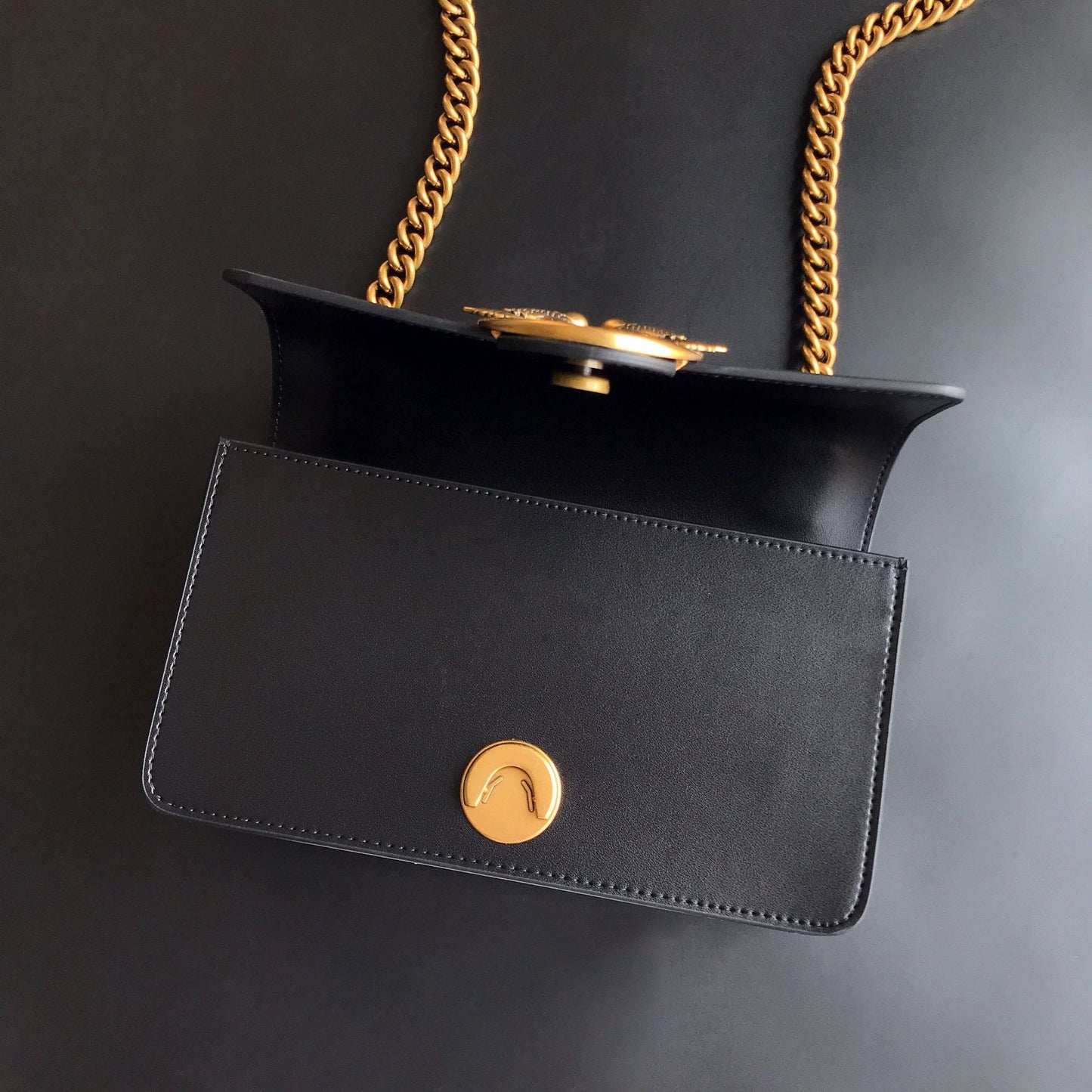Women's Classic Genuine Leather Swallow Chain Underarm Crossbody Bags