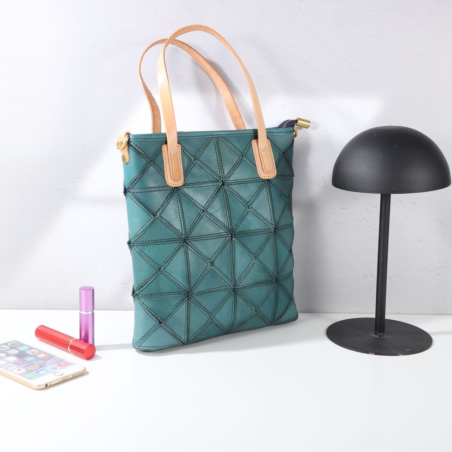 Women's Retro Top Layer Cowhide Splicing Style Shoulder Bags
