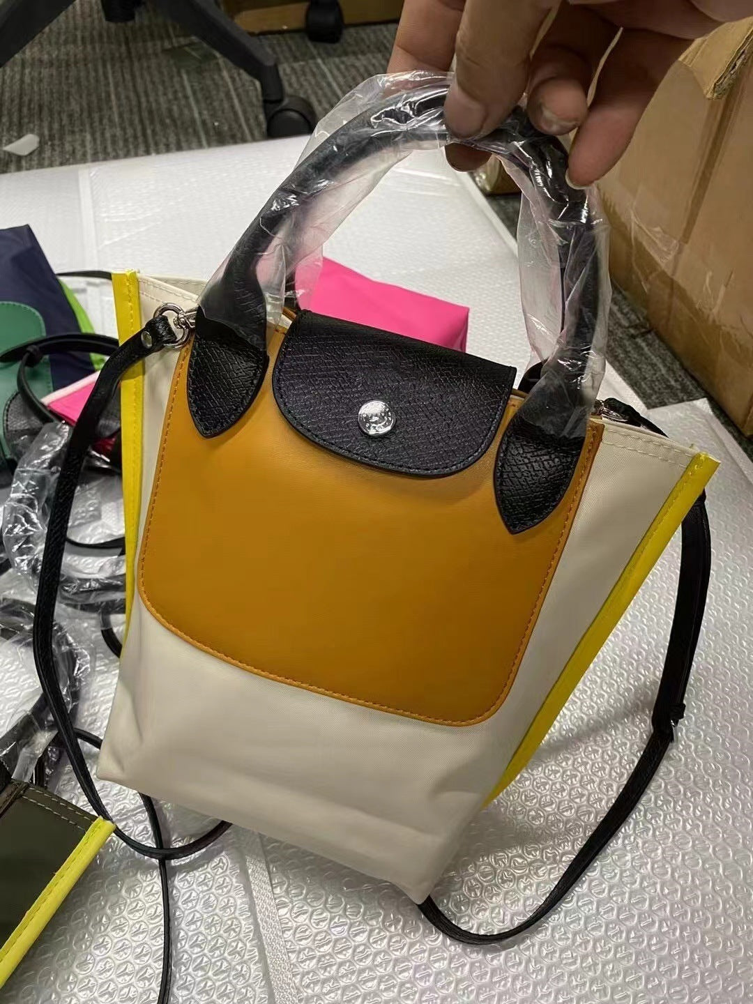 Women's Color-matching Leather Patchwork Portable Dumpling Handbags