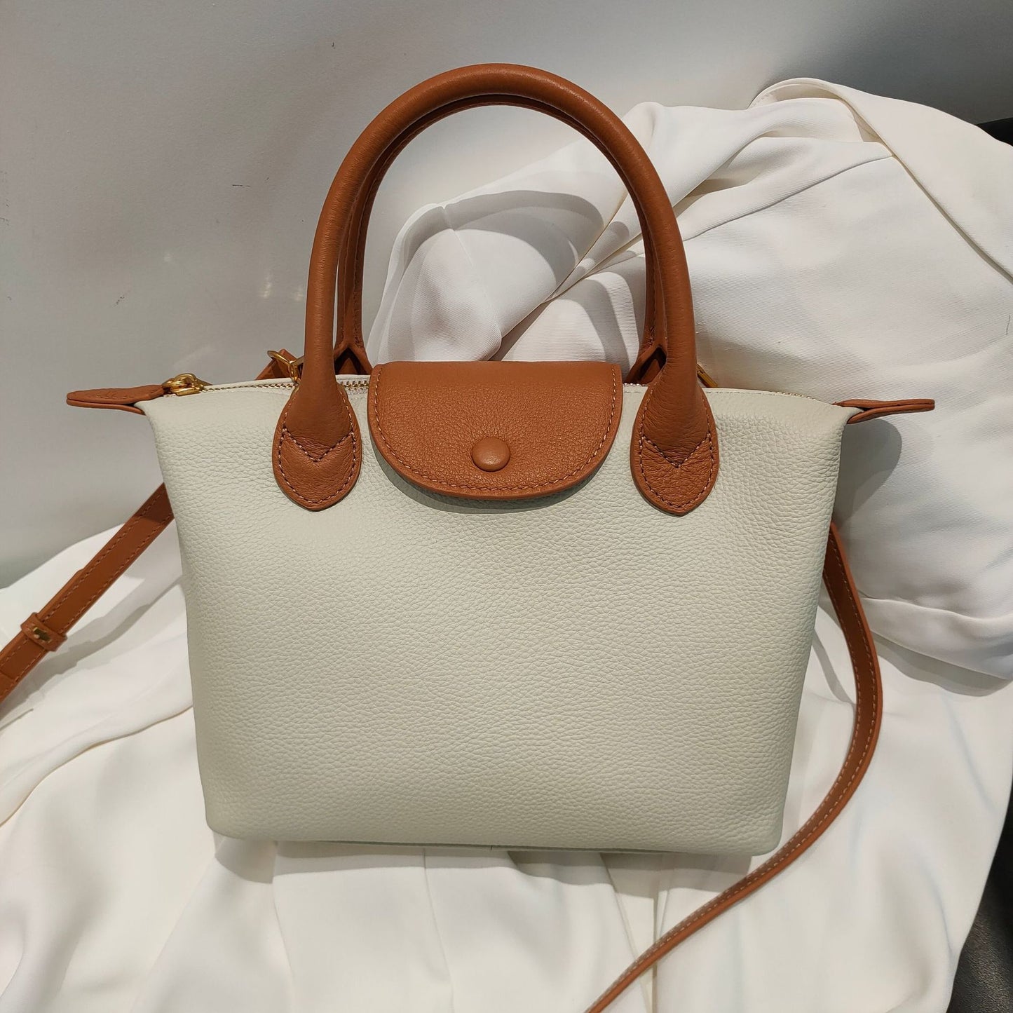 High-grade Top Layer Cowhide Soft Leather Handbags