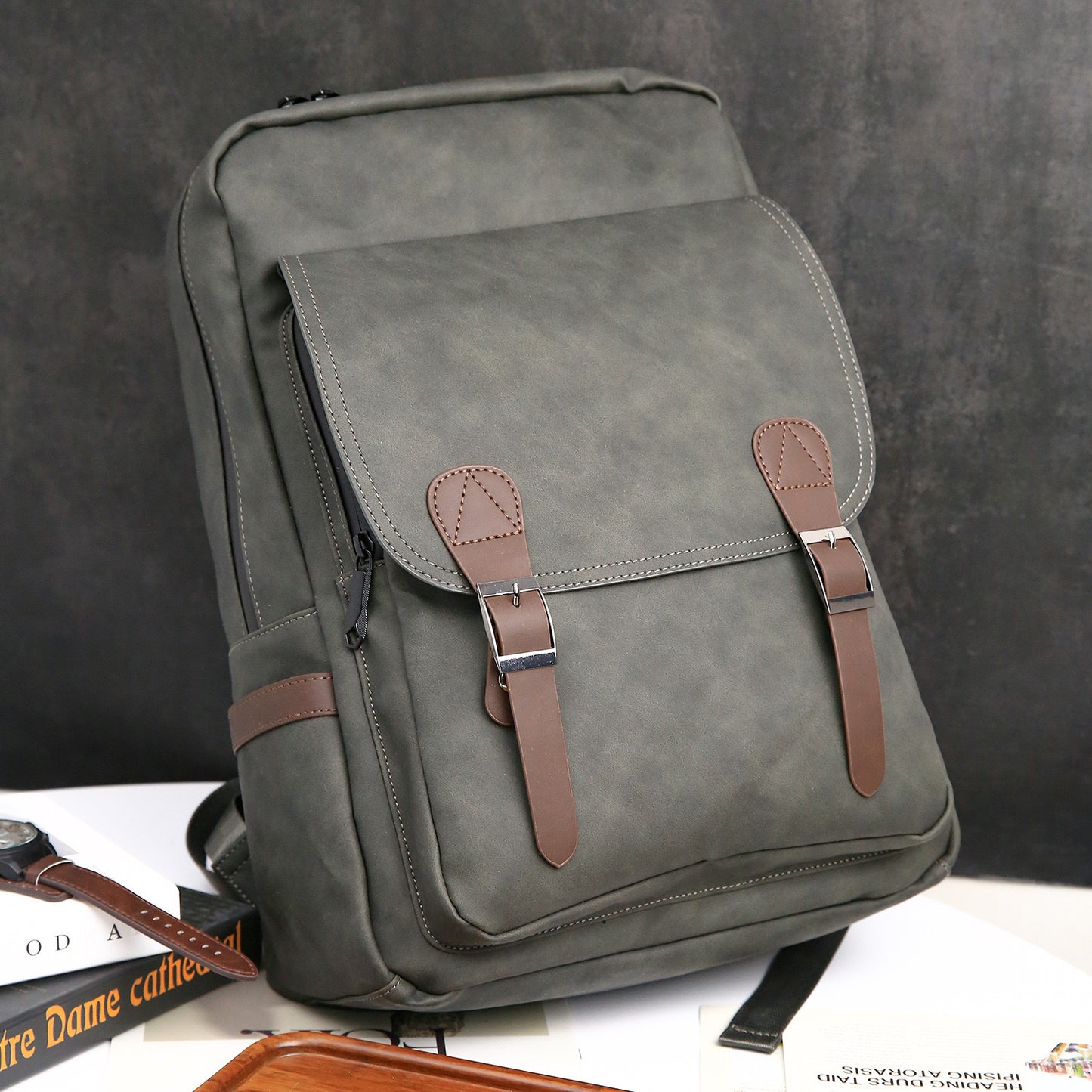 Men's Leather Charging Business Large Capacity Commuter Backpacks