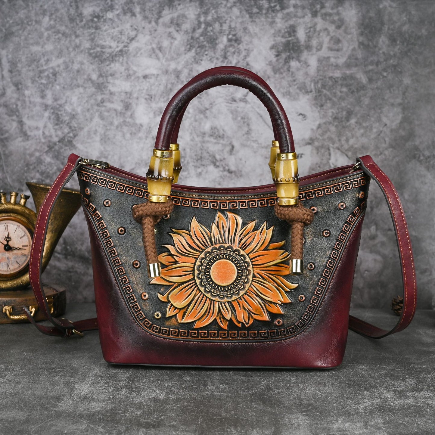 Women's Retro Genuine Leather Portable High Sense Handbags