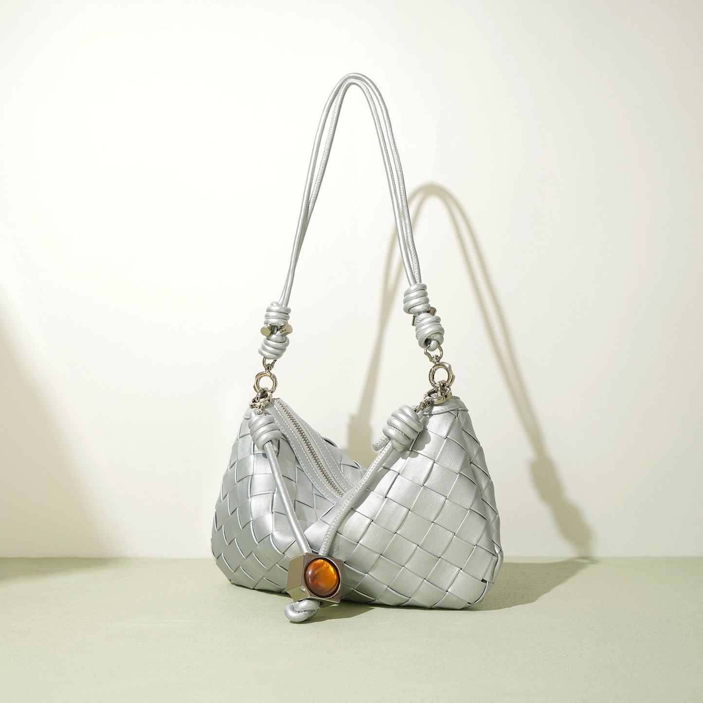 Women's Summer Portable Mobile Drawstring Mini Hand-woven Shoulder Bags