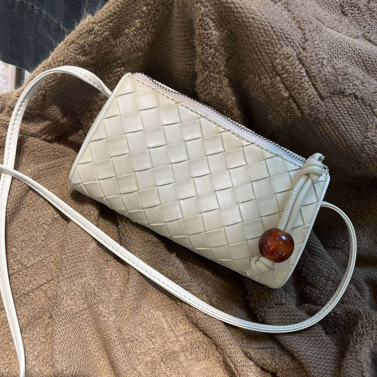 Women's Cowhide Woven Design Dumpling Leather Shoulder Bags