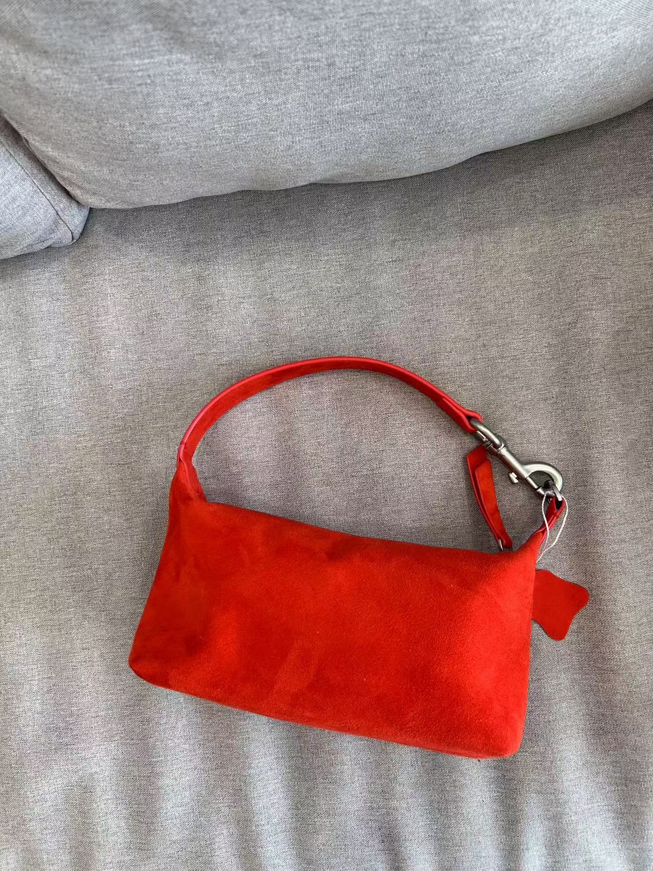 Women's Korean Style Fashion Hand Text Top Layer Handbags