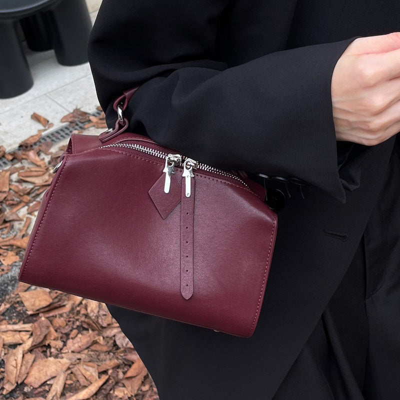 Women's Leather Fashionable Large Capacity Soft Western Handbags