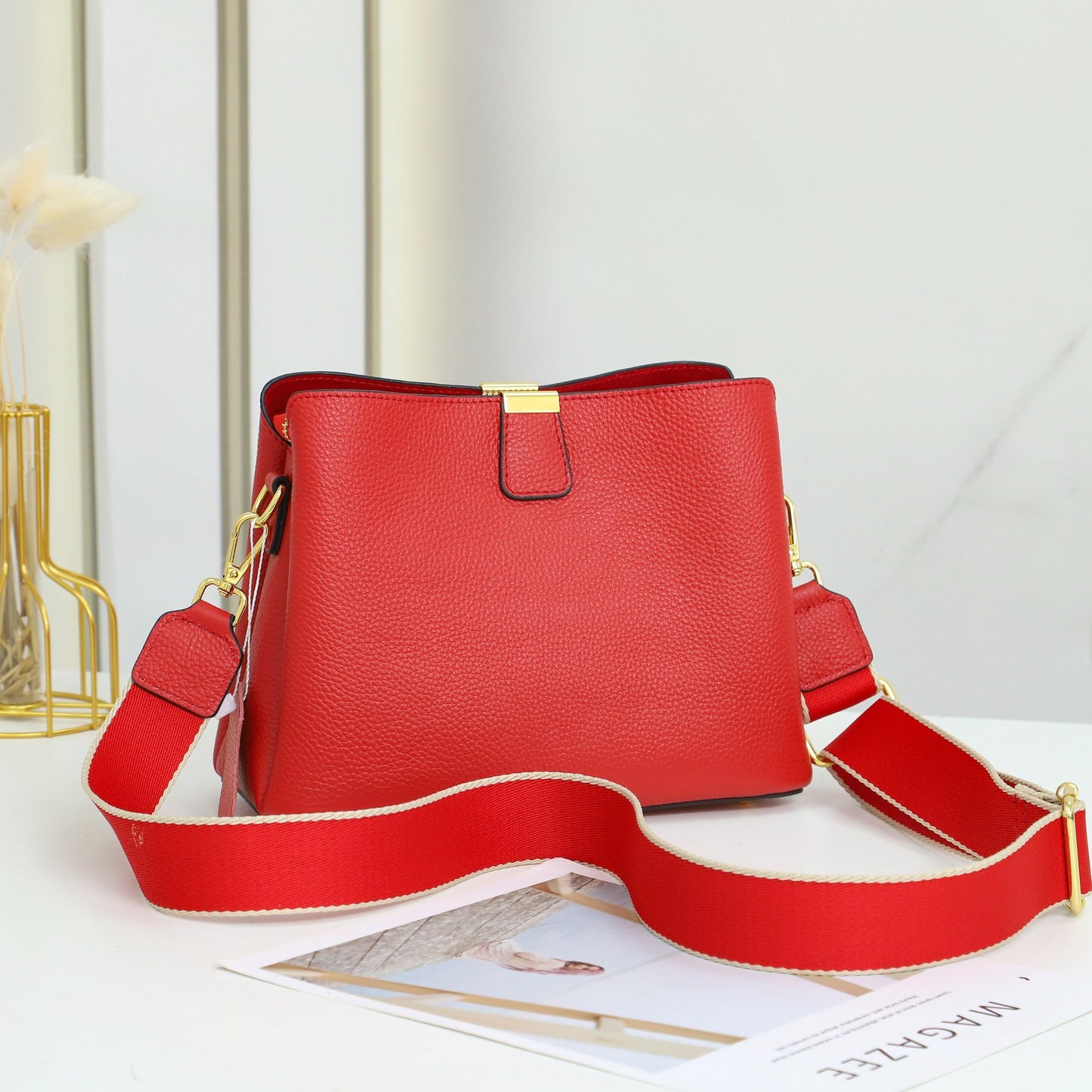 Women's Western Style Fashion Simple First Layer Shoulder Bags