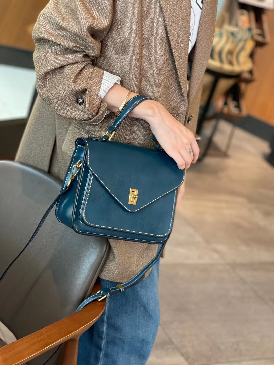 Women's Retro Envelope Mini Cowhide Fashion Handbags