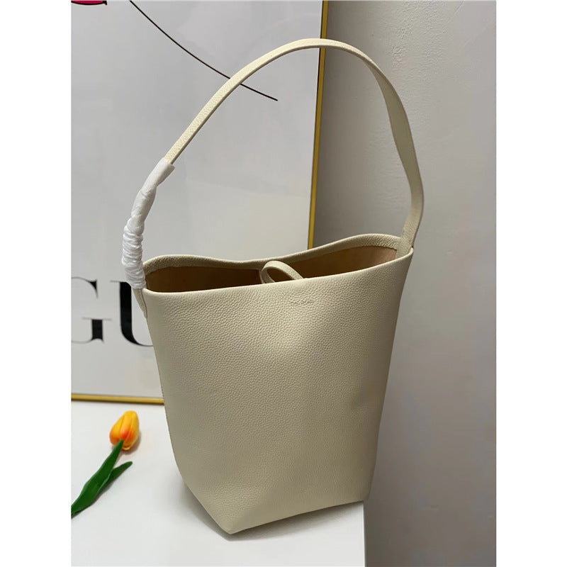 Women's Leather First Layer Cowhide Large Capacity Bags
